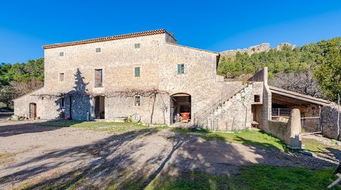 Finca histórica en venta en una enorme parcela privada cerca de Pollensa en Escorca, Mallorca, image 2
