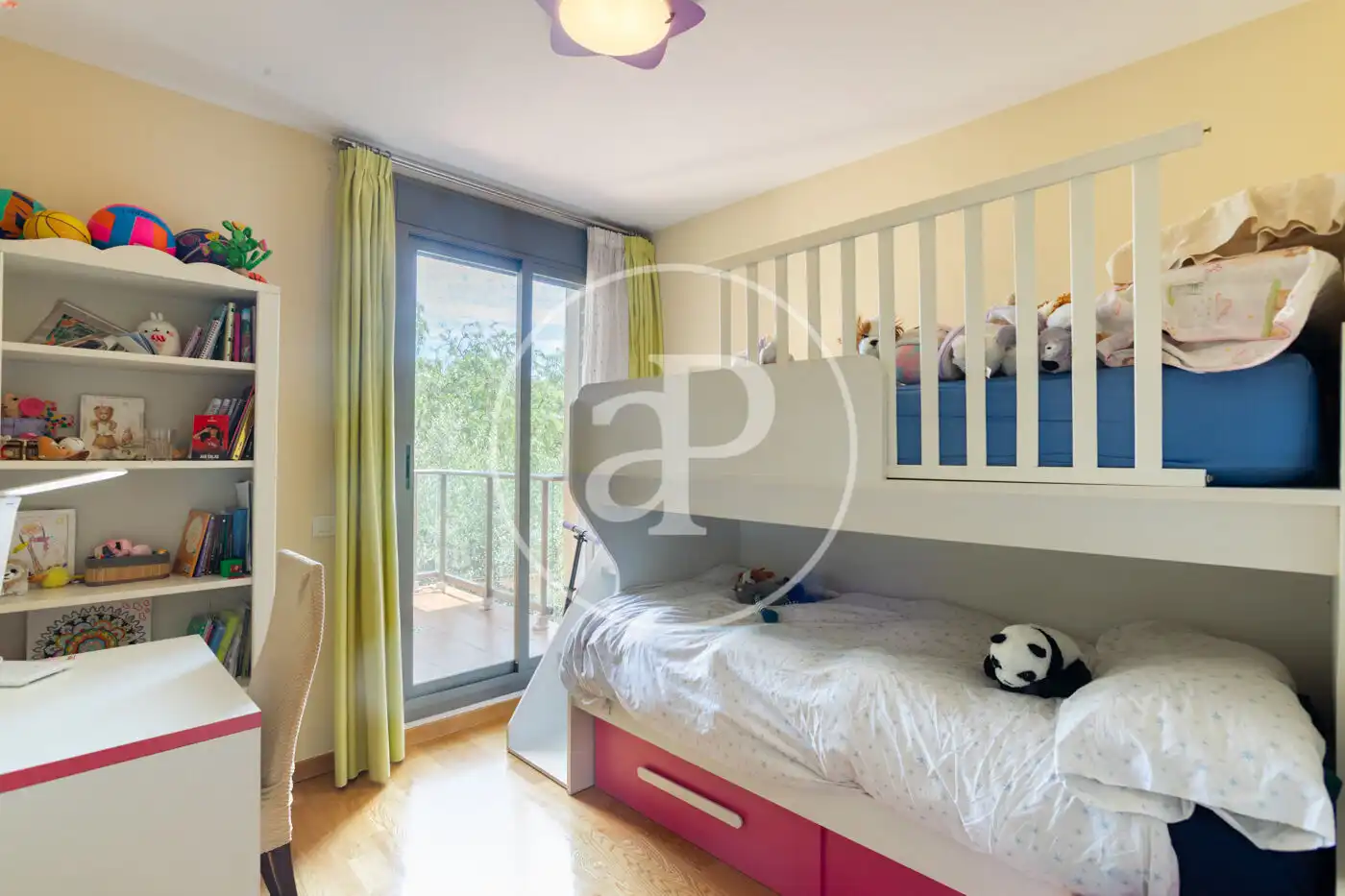 Habitación de Piso de alquiler en  Palma de Mallorca con Aire acondicionado, Calefacción y Terraza