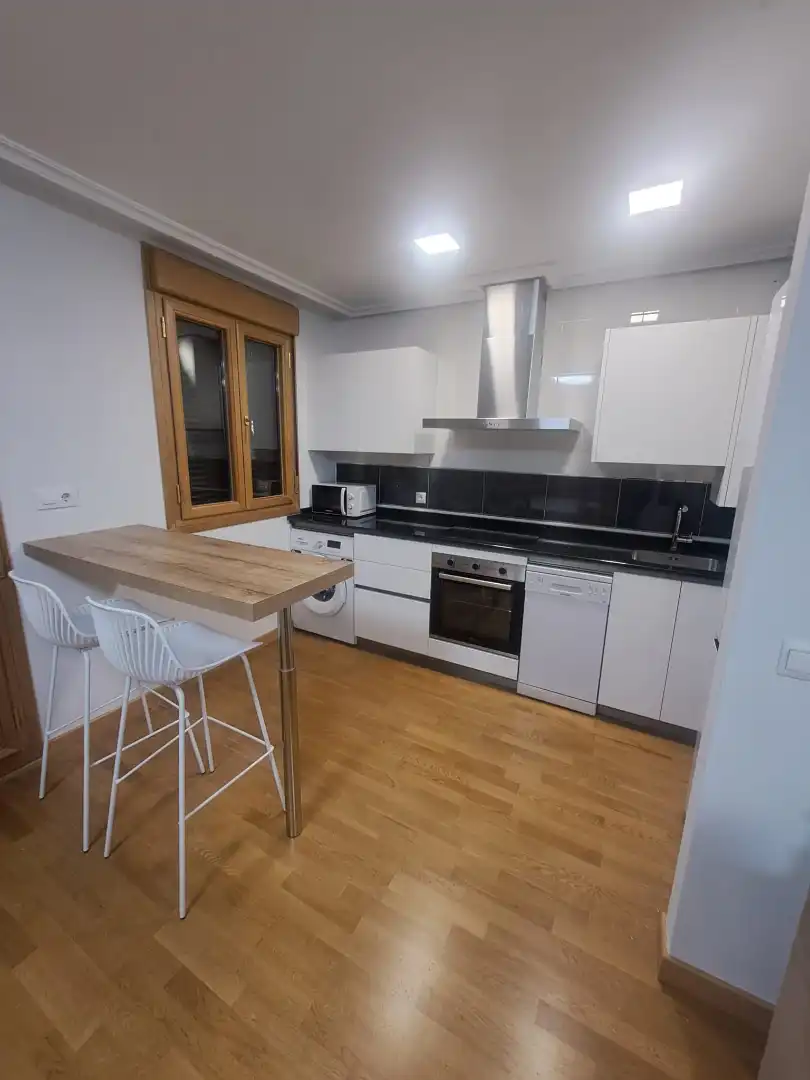 Apartment with terrace to rent in Plaza Prado de los Guzmanes 44, imagen 6