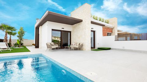 Foto 4 de Casa adosada en venta en Desamparados - Hurchillo - Torremendo, Orihuela