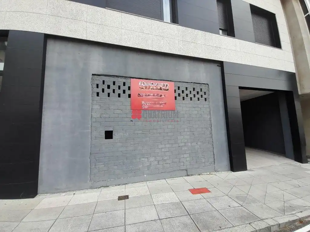 Business premises for sale in Rúa Da Estrada, imagen 2