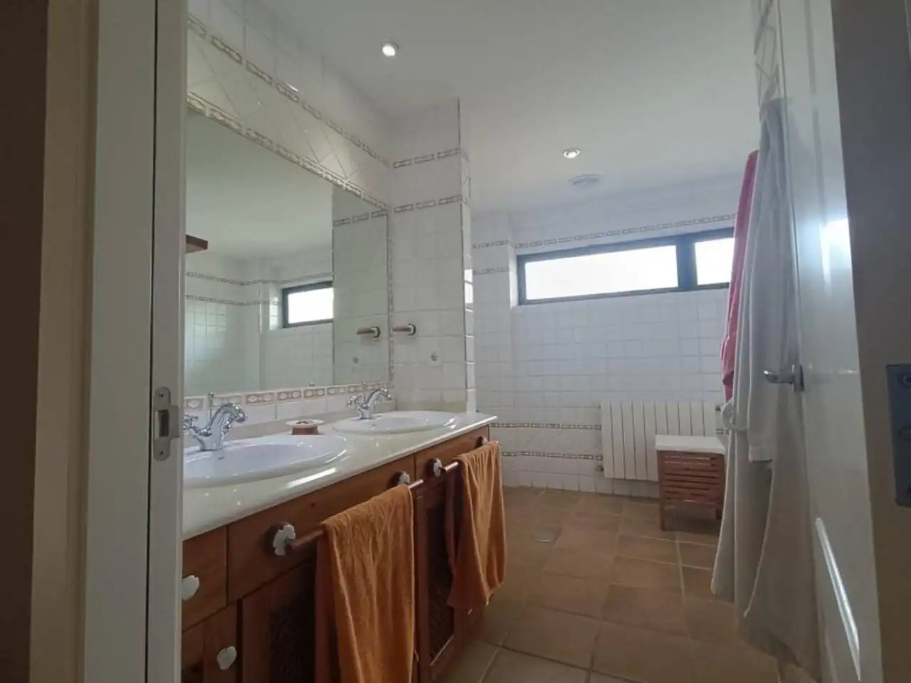 Baño de Casa o chalet en venta en Petrer con Aire acondicionado, Calefacción y Jardín privado