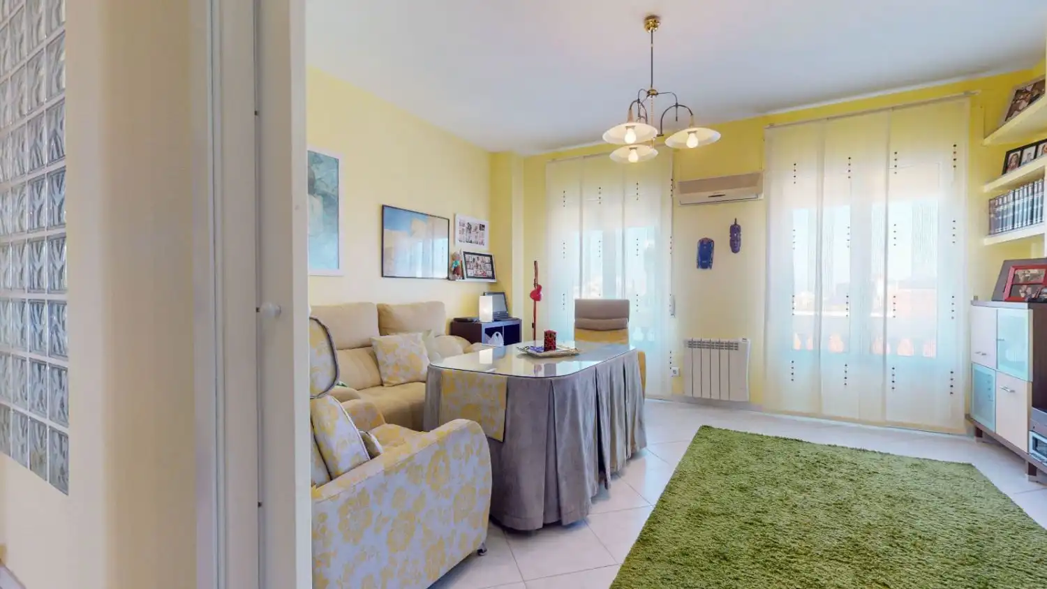 Sala de estar de Piso en venta en Villafranca de los Barros con Aire acondicionado, Terraza y Trastero