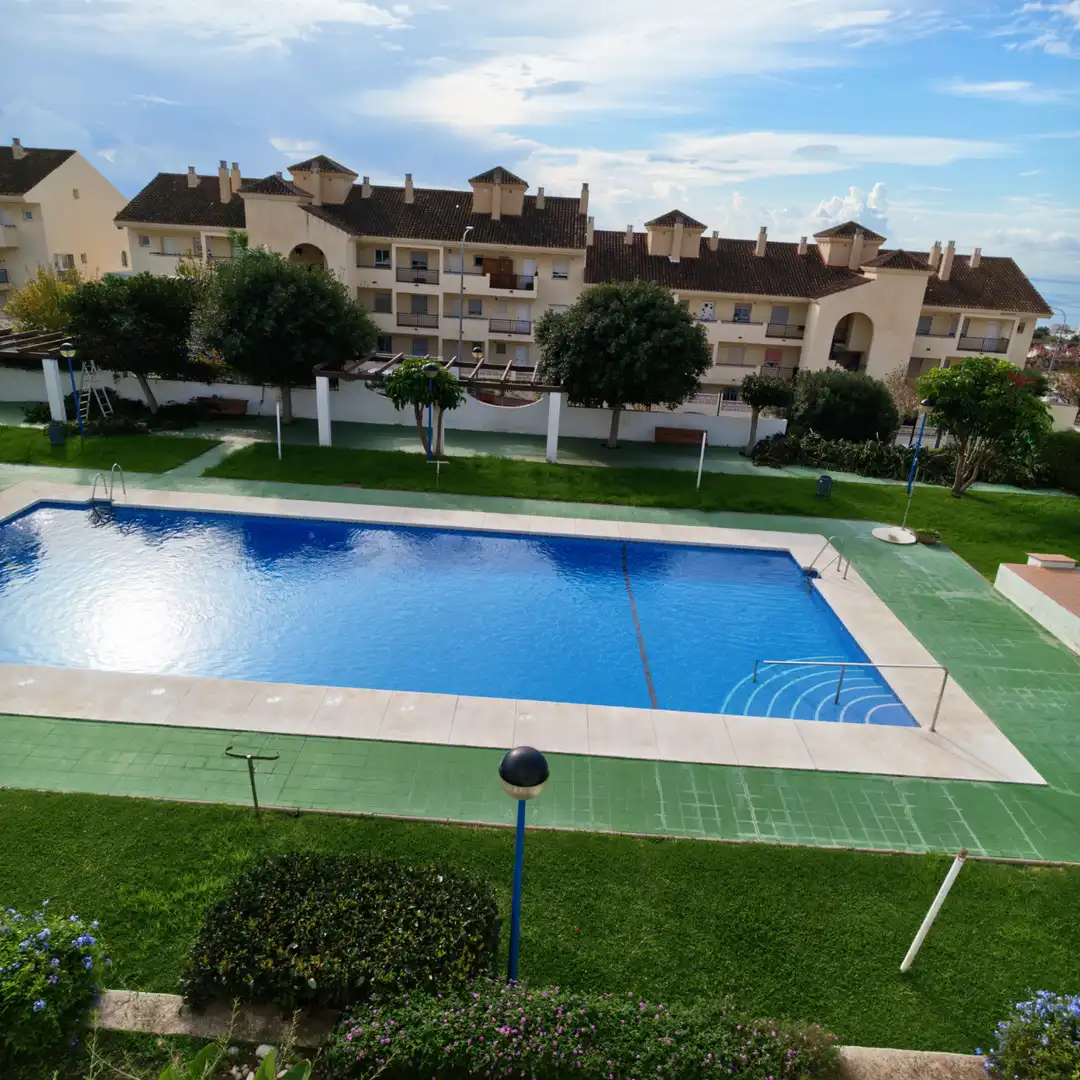 Piscina de Pis en venda en Benalmádena amb Aire condicionat, Calefacció i Terrassa