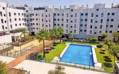 Exterior view of Flat for sale in El Puerto de Santa María  with Terrace, Swimming Pool and Balcony