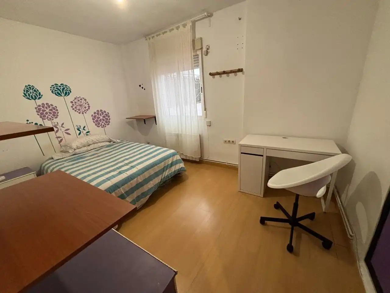 Habitación de Piso en venta en Granada con Amueblado