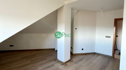 Foto 4 de Piso en venta en Avenida Rufino Rubio, 9, Yeles, Toledo