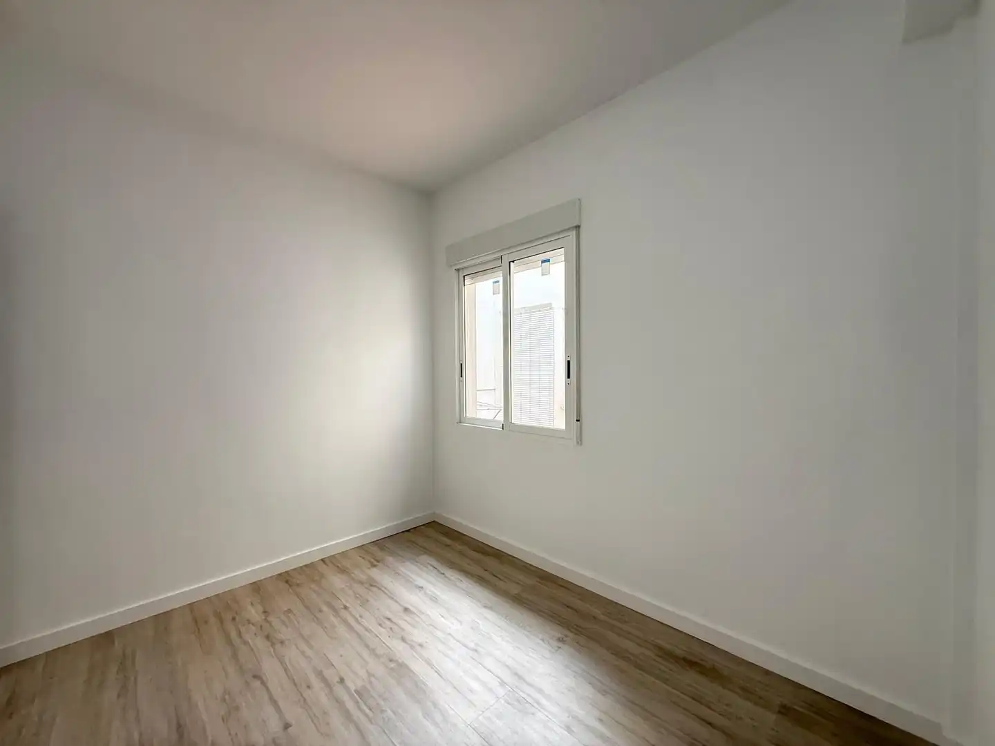 Habitación de Ático en venta en San Pedro del Pinatar con Terraza, Trastero y Balcón