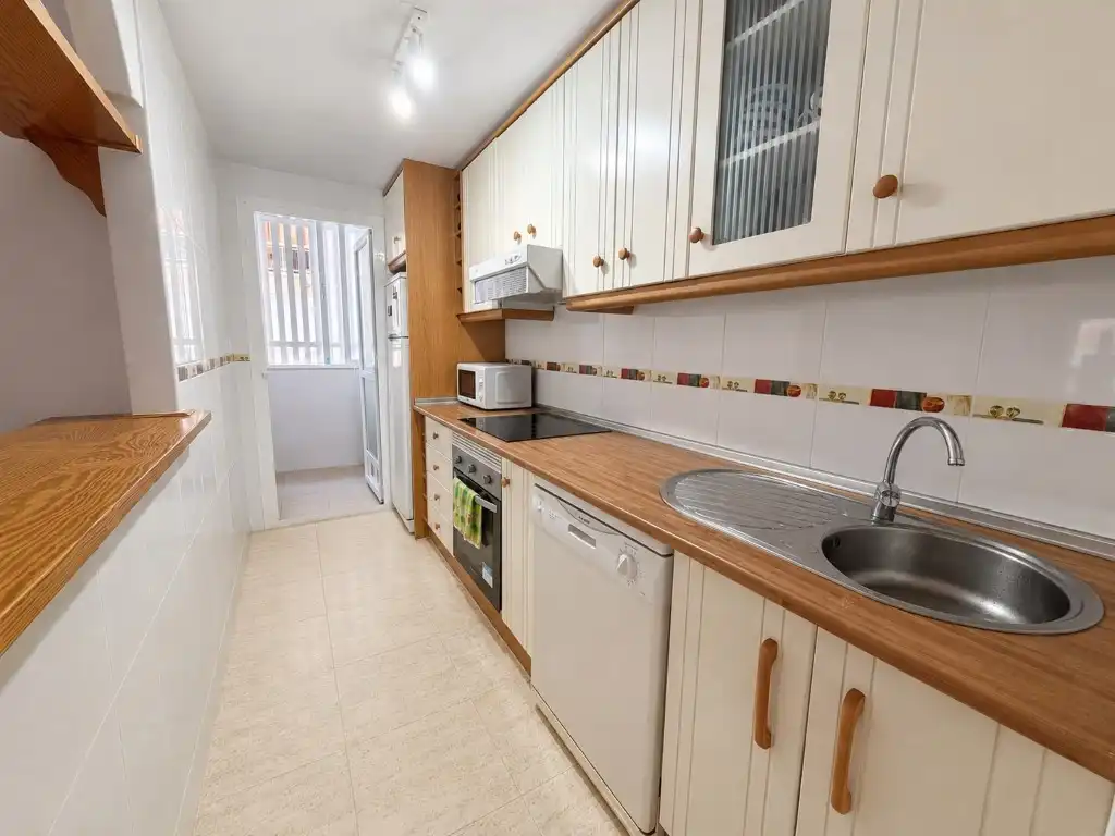 Apartament amb piscina en venda a Calle Poligono G - Manga, imagen 4