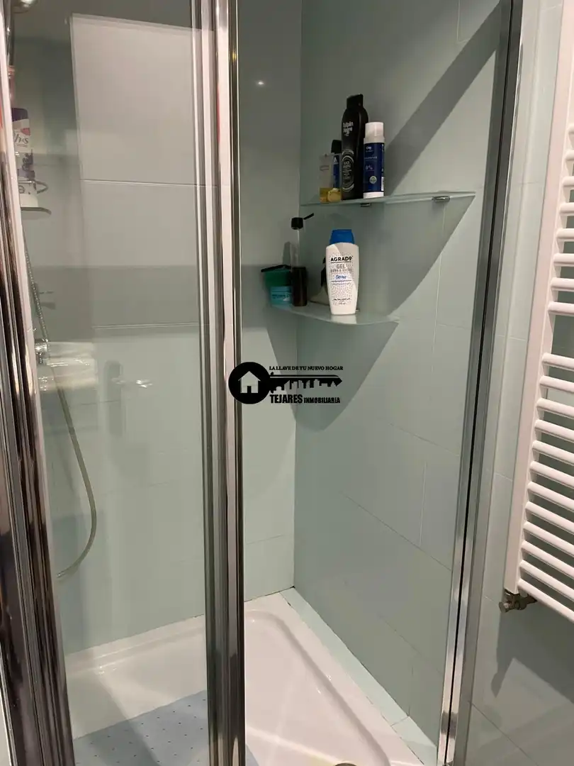 Baño de Casa adosada en venta en Albacete con Aire acondicionado, Calefacción y Jardín privado