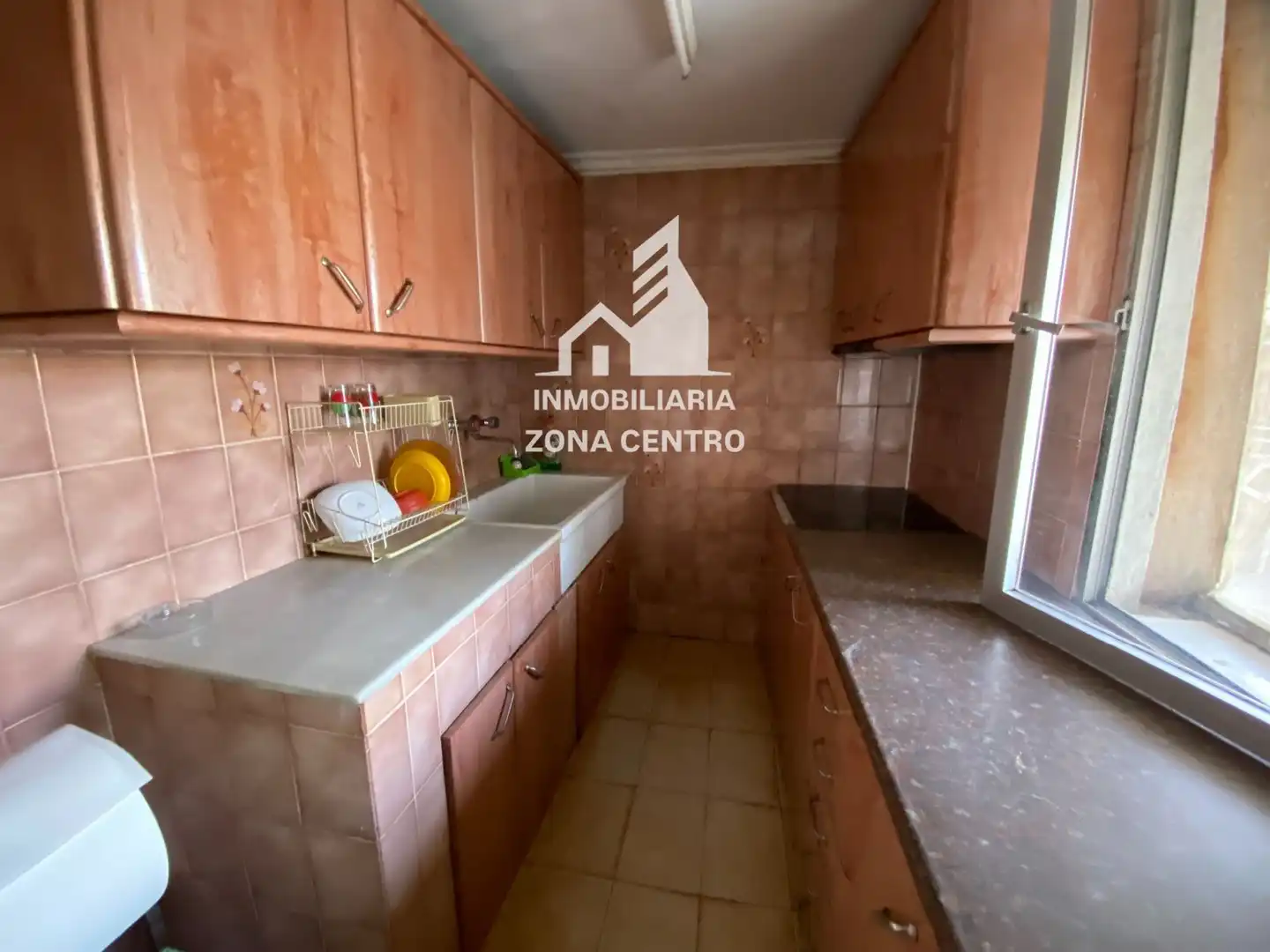 Cocina de Casa adosada en venta en Baltanás con Calefacción, Jardín privado y Amueblado