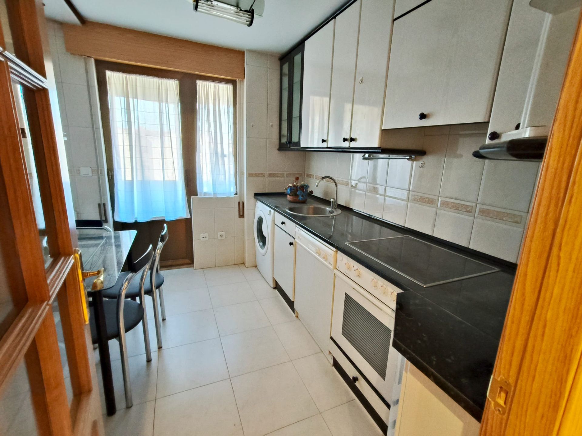 Cuina de Dúplex en venda en Lerma amb Calefacció, Parquet i Terrassa