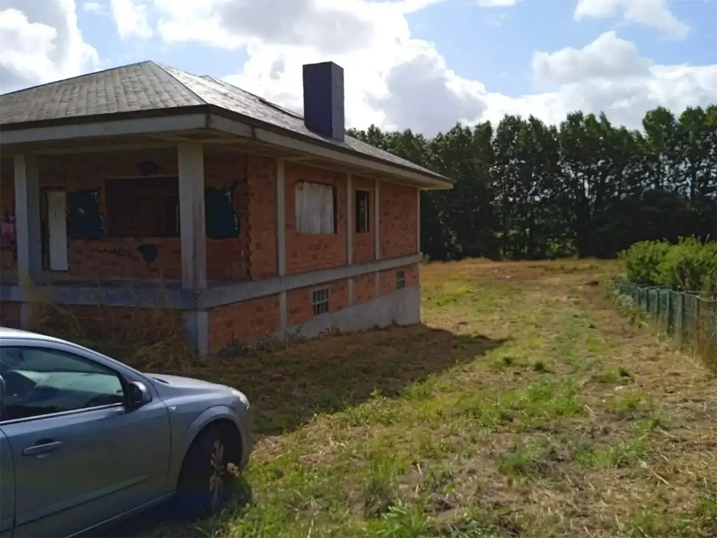 Country house zum Verkauf in Coristanco