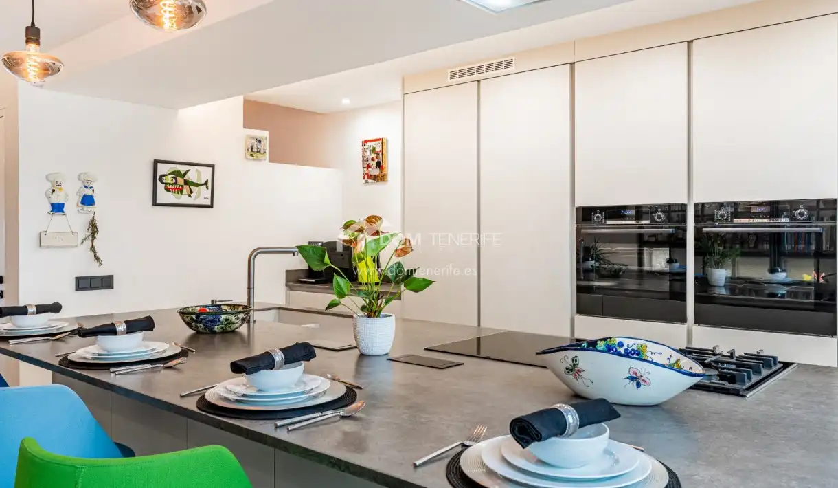 Cocina de Casa o chalet en venta en Arona con Terraza y Piscina