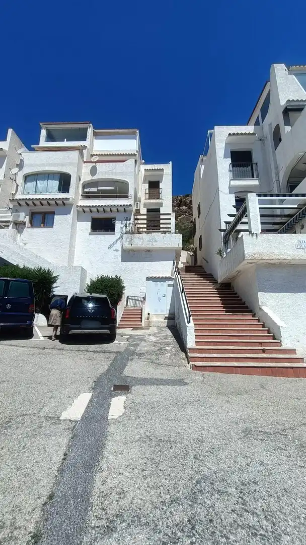 Vista exterior de Apartament en venda en Santa Pola amb Aire condicionat i Moblat