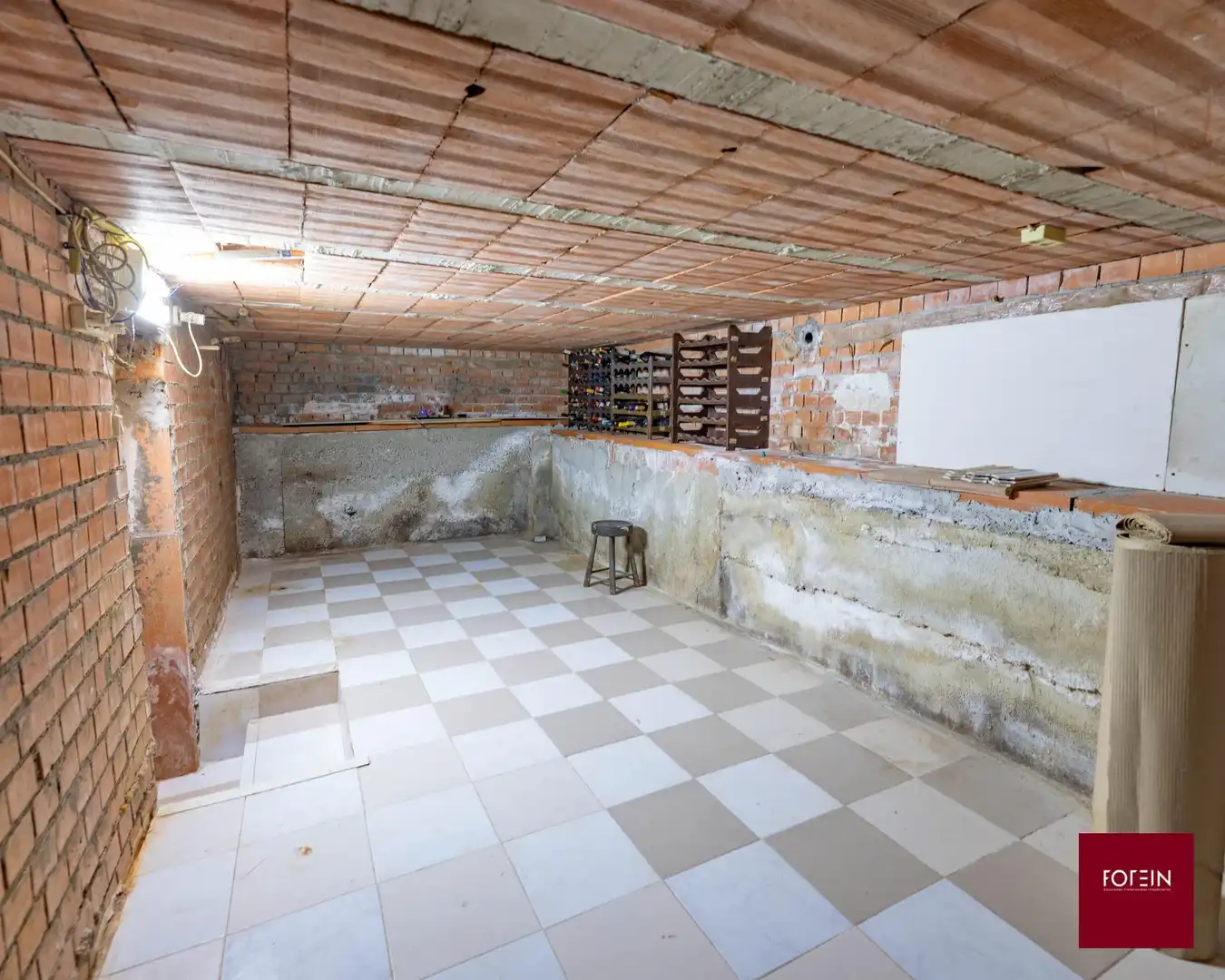 Houses for sale in Galápagos  with Air Conditioner, Heating and Private garden