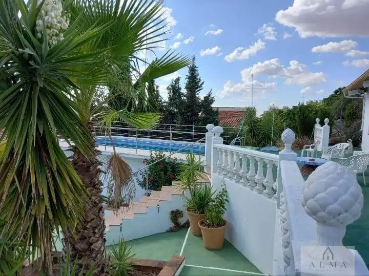 Chalet en venta en Almendralejo