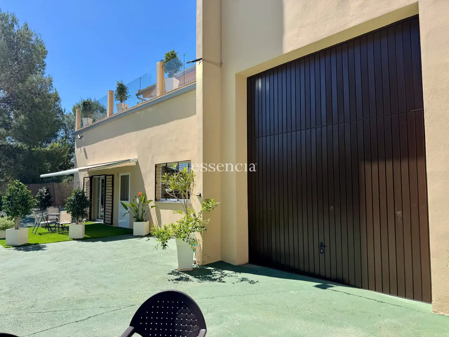 Vista exterior de Casa o xalet en venda en Ròtova amb Aire condicionat, Calefacció i Jardí privat