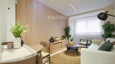 Foto 5 de Piso de alquiler en Agustín Querol, Jerónimos, Madrid Capital