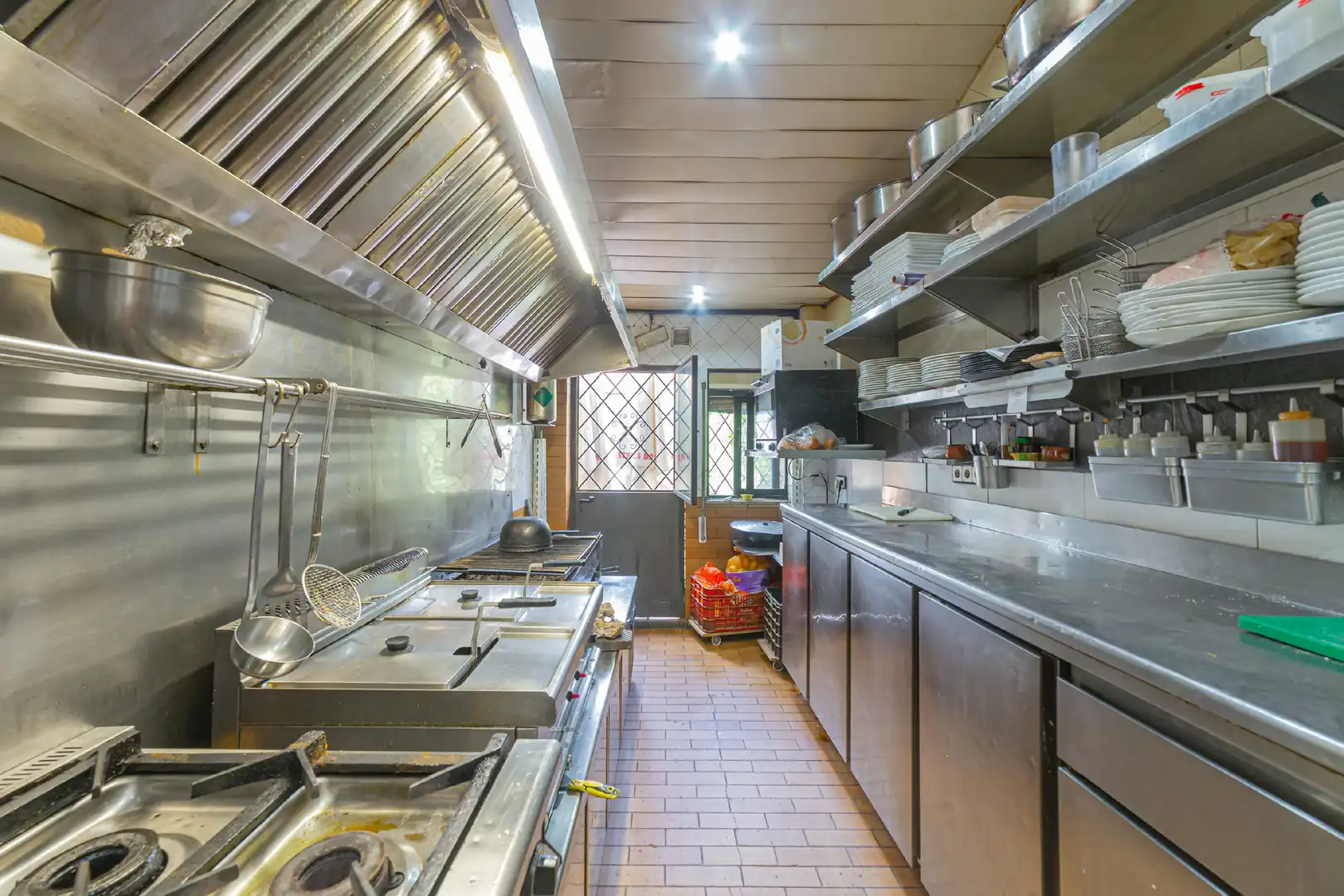 Kitchen of Commercial properties for sale in Barcelona