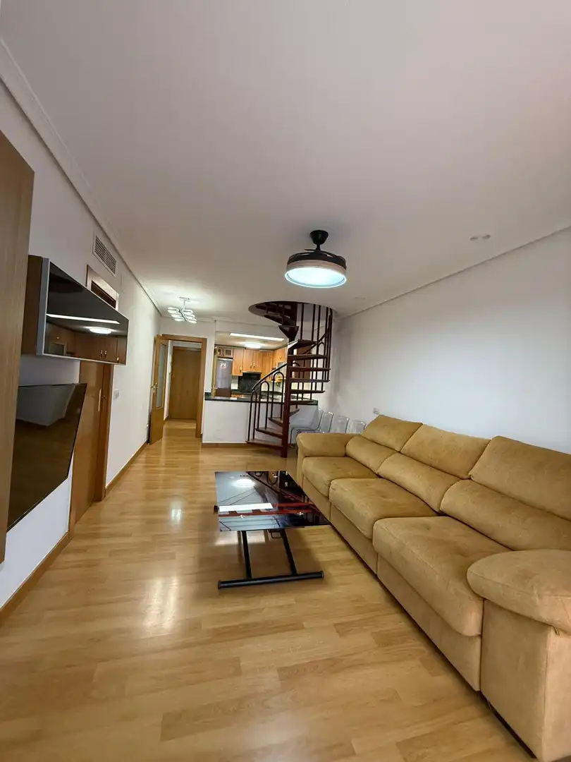 Living room of Attic for sale in Murcia  with Air Conditioner, Terrace and Storage room
