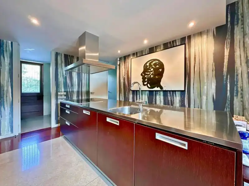 Kitchen of Houses for sale in Figueres  with Air Conditioner, Heating and Terrace