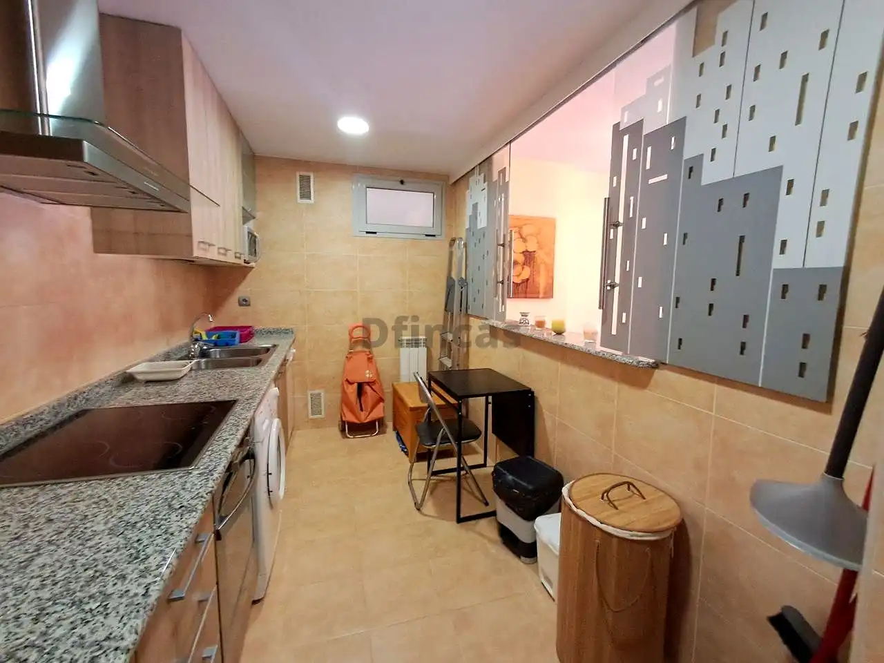 Flat for rent in Calle Italia, Ensanche - Fuenfresca