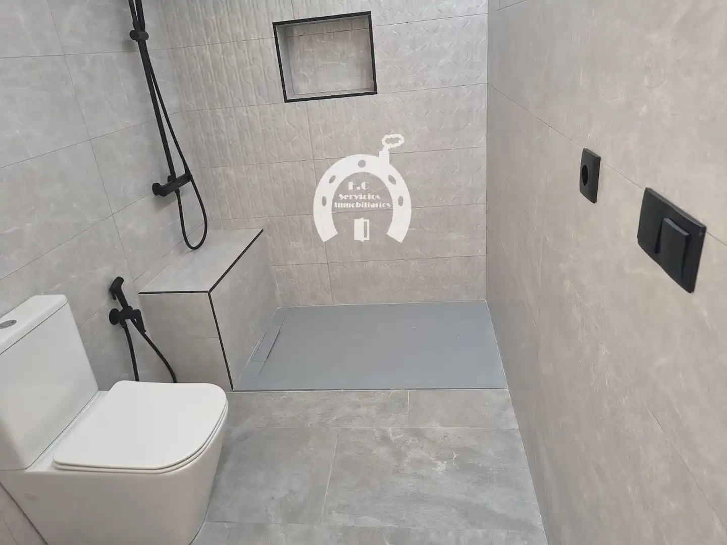 Badezimmer von Haus oder Chalet zum Verkauf in Elche / Elx mit Klimaanlage