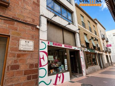 Local comercial en venda a Isabel la Catolica 3