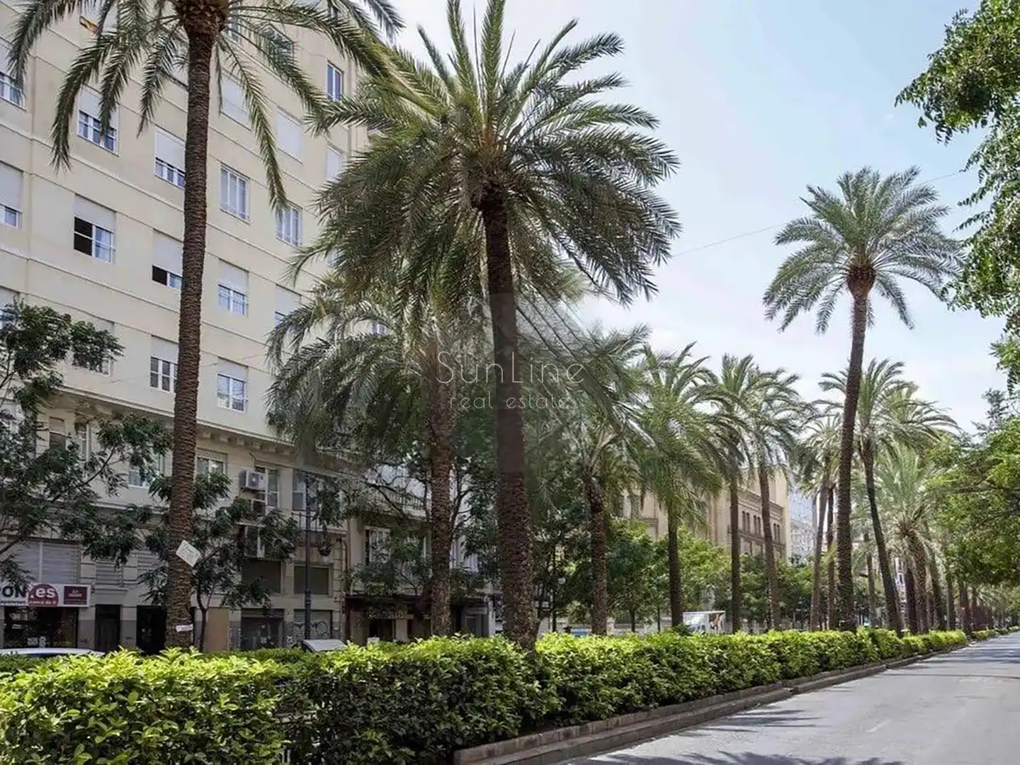 Exterior view of Flat for rent in Valencia  with Air Conditioner, Furnished and Pets allowed
