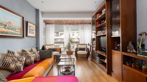 Foto 3 de Piso en venta en Travessera de Dalt, La Salut, Barcelona Capital