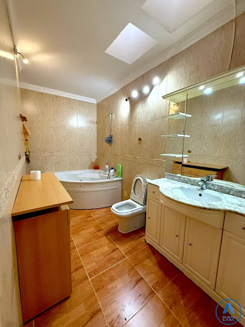 Bany de Edifici en venda en Las Lagunas