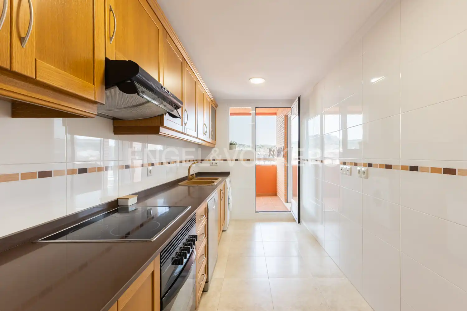 Kitchen of Flat for rent in Sagunto / Sagunt  with Heating, Terrace and Balcony