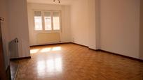 Sala d'estar de Pis en venda en Vitoria - Gasteiz