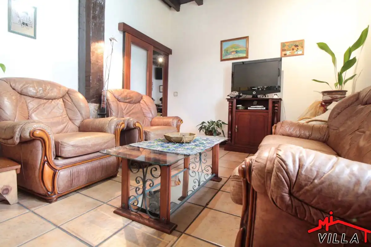 Living room of Houses for sale in Colindres