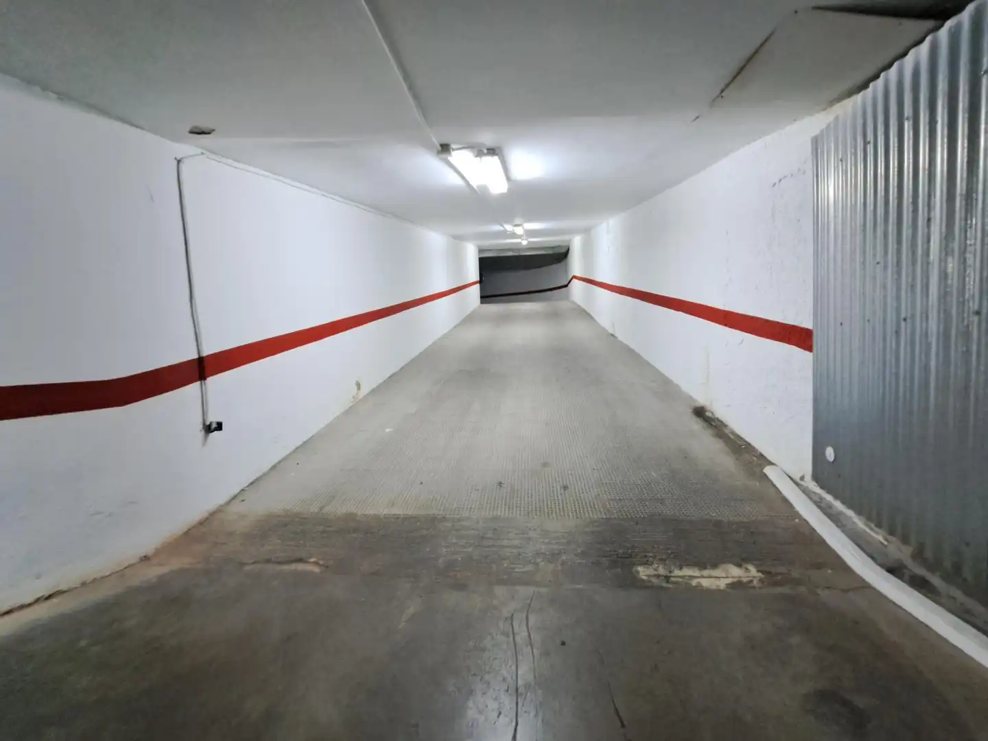 Individual for sale in Casc Urbà, imagen 4