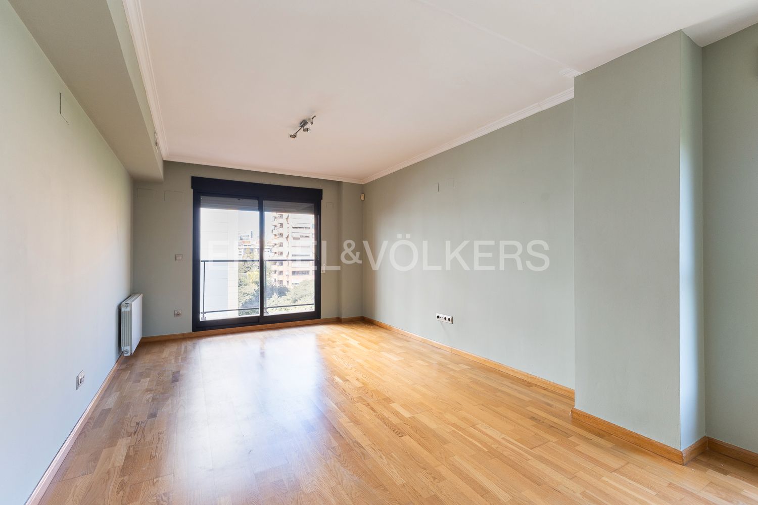 Sala d'estar de Apartament de lloguer en  Valencia Capital amb Aire condicionat, Calefacció i Piscina