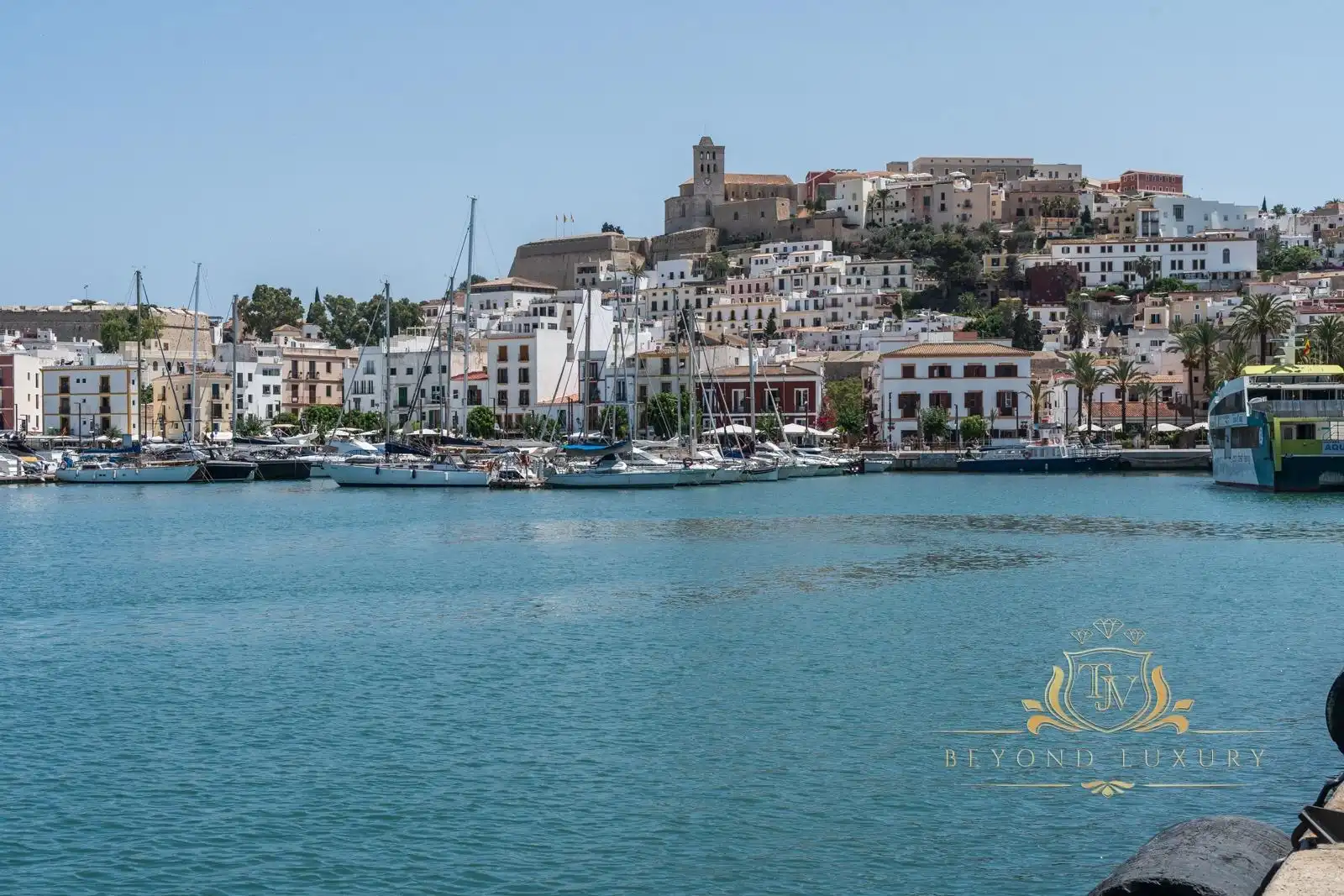 Exterior view of Houses for sale in Eivissa  with Air Conditioner, Private garden and Terrace