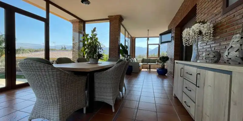 Jardí de Casa o xalet en venda en Loja amb Aire condicionat, Jardí privat i Terrassa