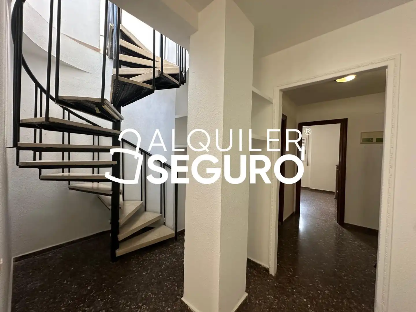 Attic for rent in Mislata  with Air Conditioner and Terrace