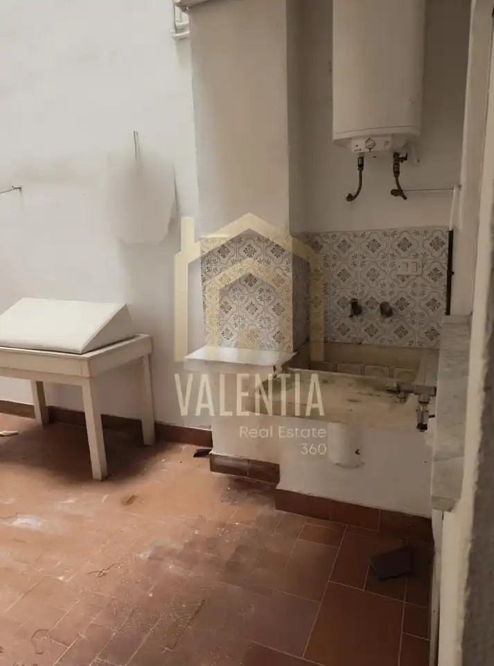 Küche von Wohnung zum Verkauf in Carcaixent mit Terrasse und Abstellraum