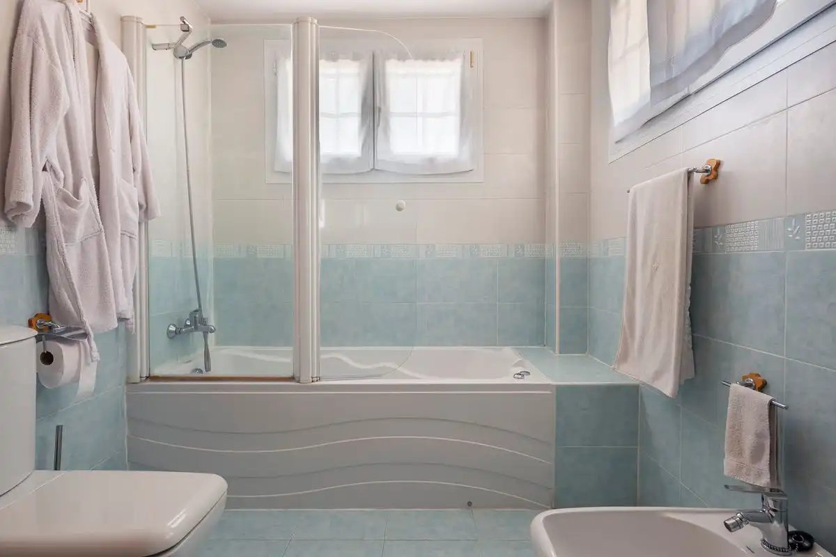 Baño de Casa o chalet en venta en Titulcia con Aire acondicionado, Calefacción y Jardín privado