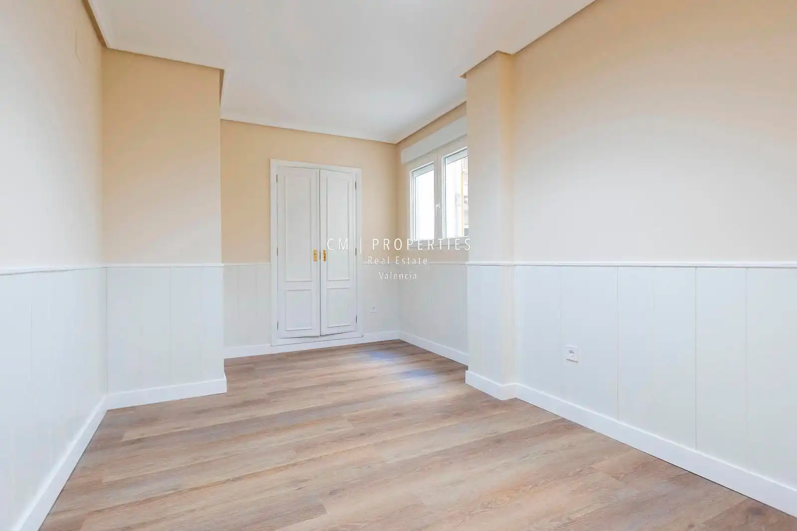 Habitación de Piso en venta en Valencia con Aire acondicionado, Calefacción y Parquet