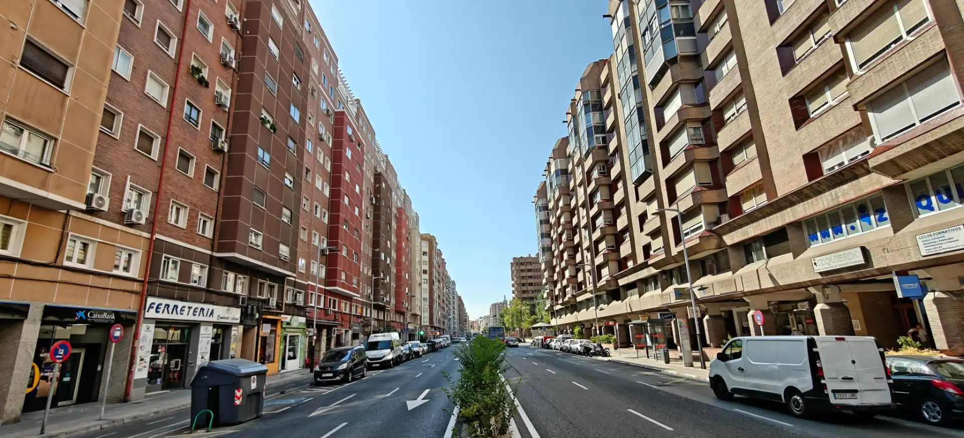 Vista exterior de Pis en venda en Zaragoza amb Aire condicionat i Calefacció