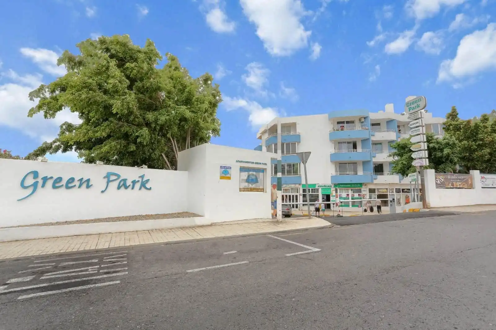 Parking of Study for rent in San Miguel de Abona  with Air Conditioner, Terrace and Furnished