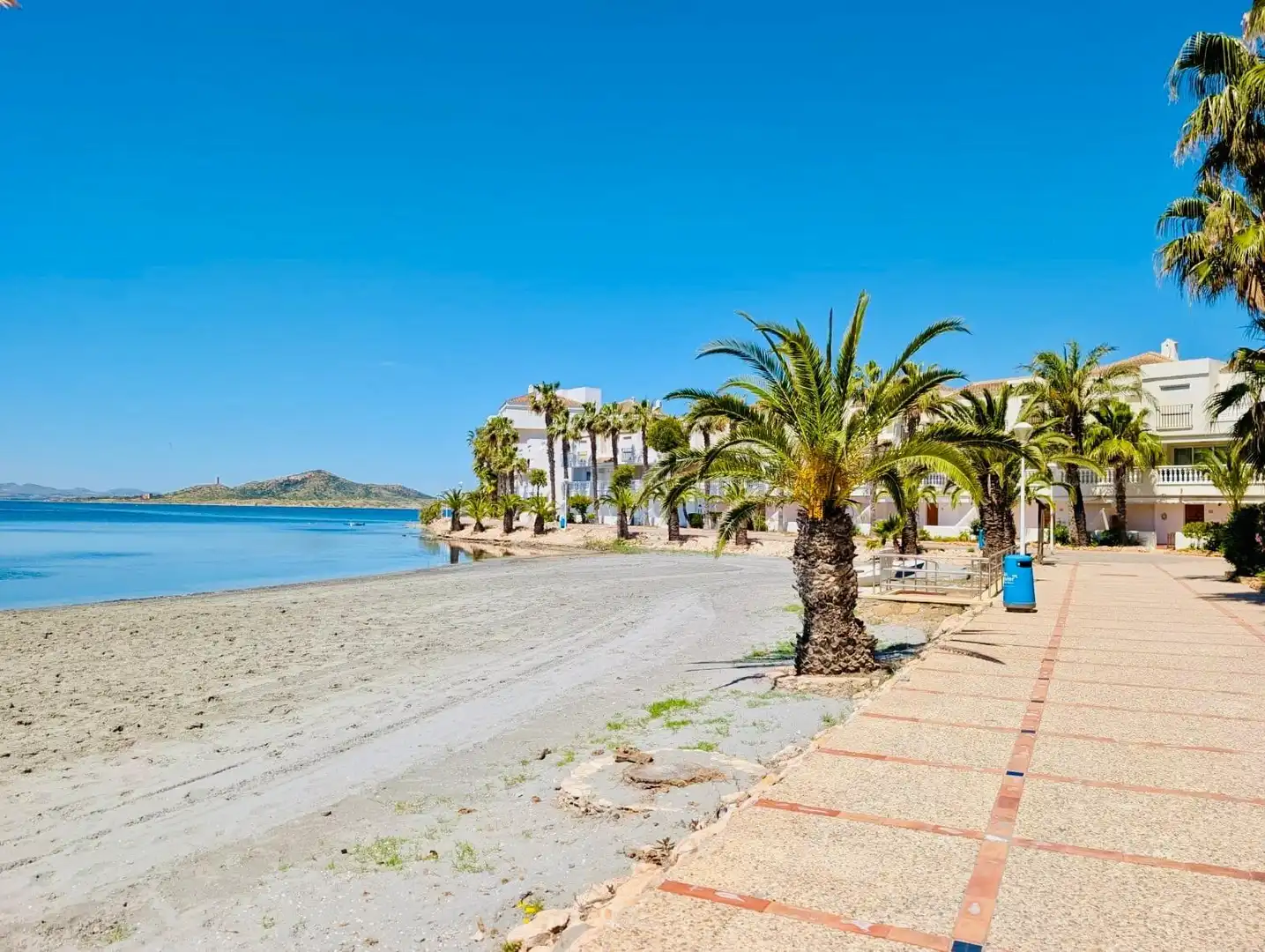 Vista exterior de Casa o chalet en venta en La Manga del Mar Menor con Jardín privado, Terraza y Trastero