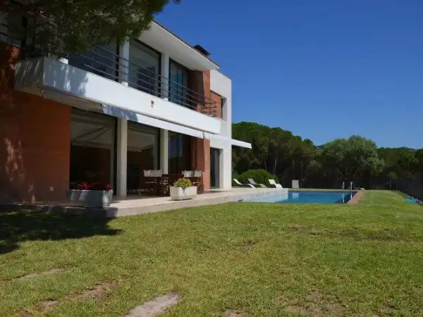 Casa o xalet de lloguer a Urbanitzacions