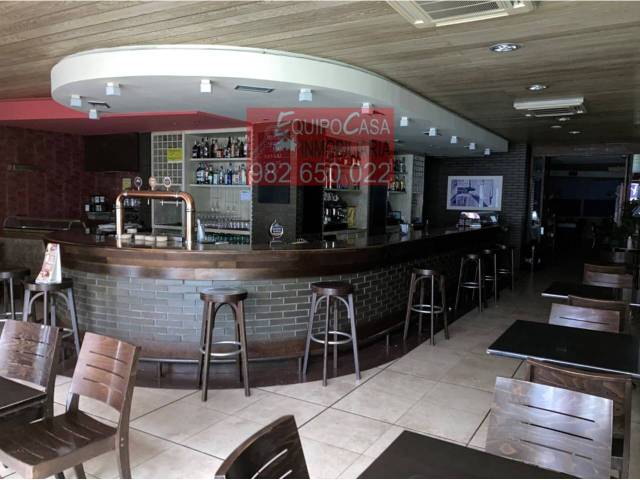 Local comercial en Alquiler en Recatelo - O Carme