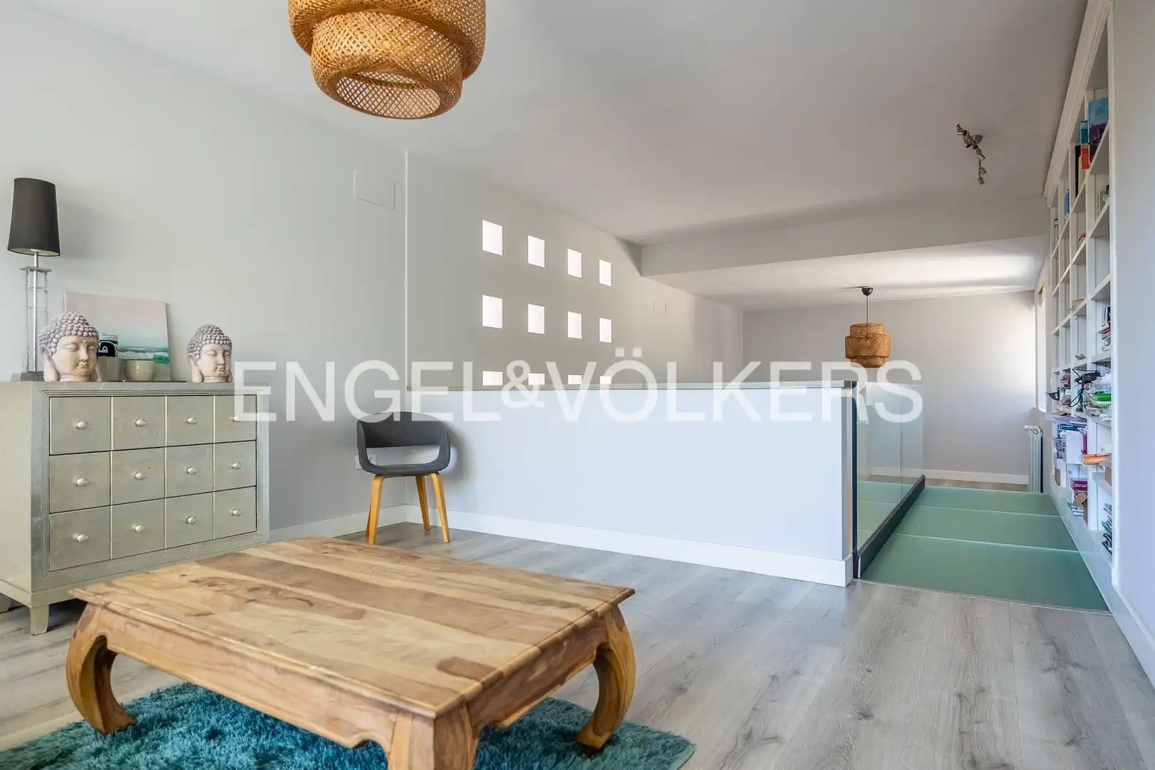 Sala de estar de Casa o chalet en venta en Dos Hermanas con Aire acondicionado, Calefacción y Jardín privado