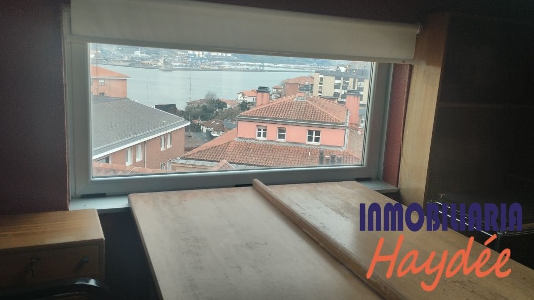 Balcony of Office for sale in Getxo   with Air Conditioner, Heating and Storage room